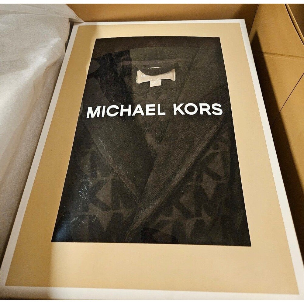 Michael kors robe sz S/M or L/XL